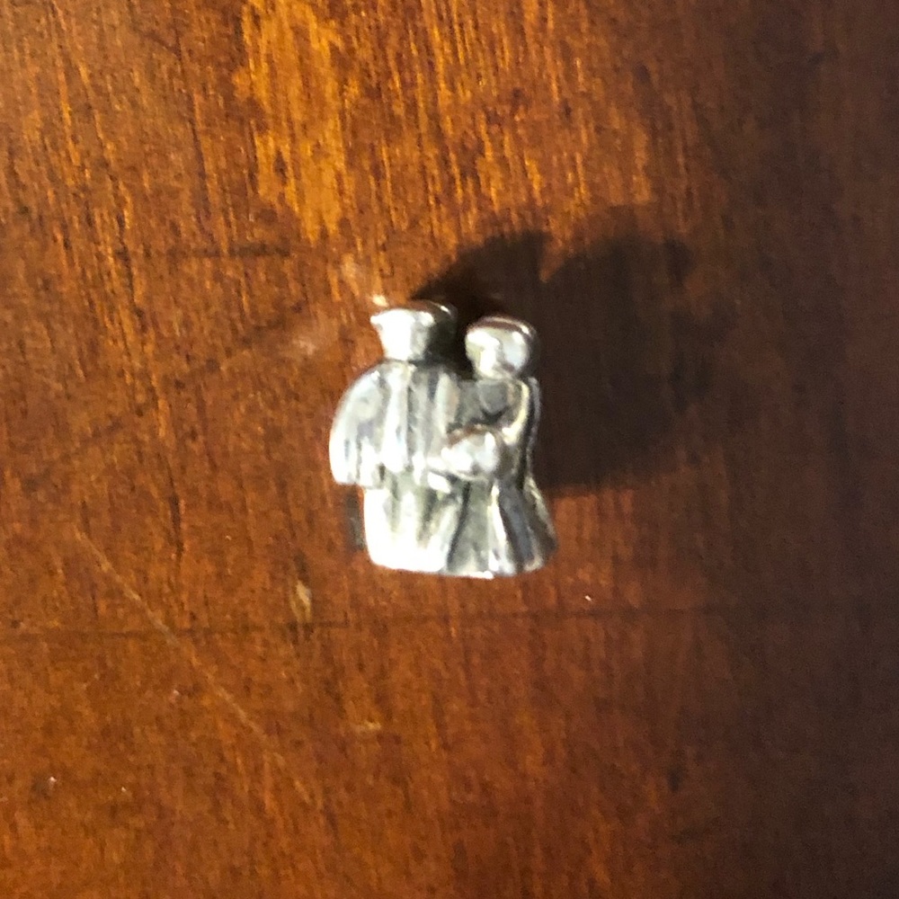 Chamilia wedding couple silver charm